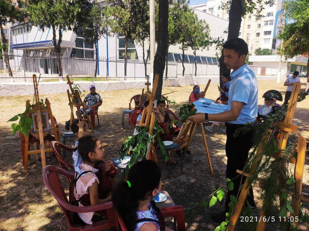 “Hashar Week” ijtimoiy loyihasi hamda Toshkent Botanika bogʼi hamkorlikda maktab oʼquvchilari uchun “Saralang va oʼrganing” taʼlim loyihasi 